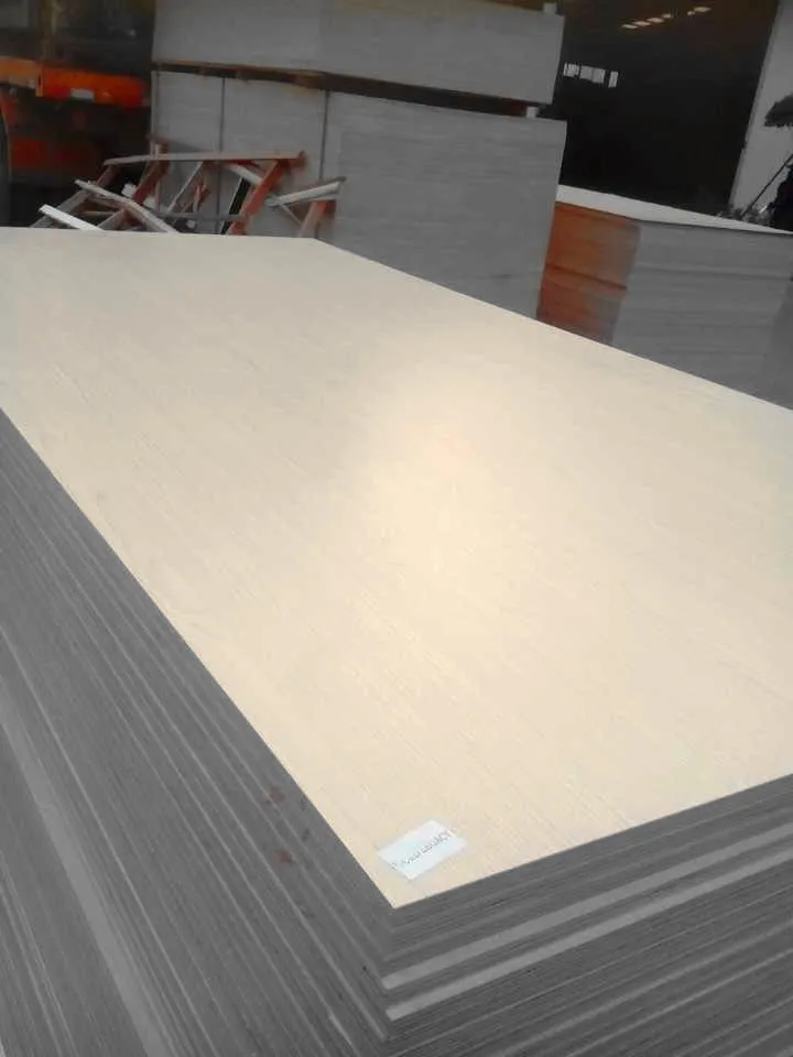 1220 *2440*12/15/18mm Melamine Coated Plywood