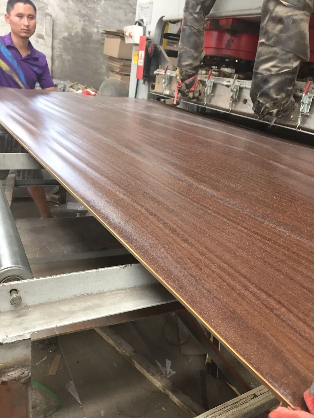 1220*2440*15mm Linyi Factory Sell Melamine Particle Board Wood Grain Color E1 Glue for Furniture
