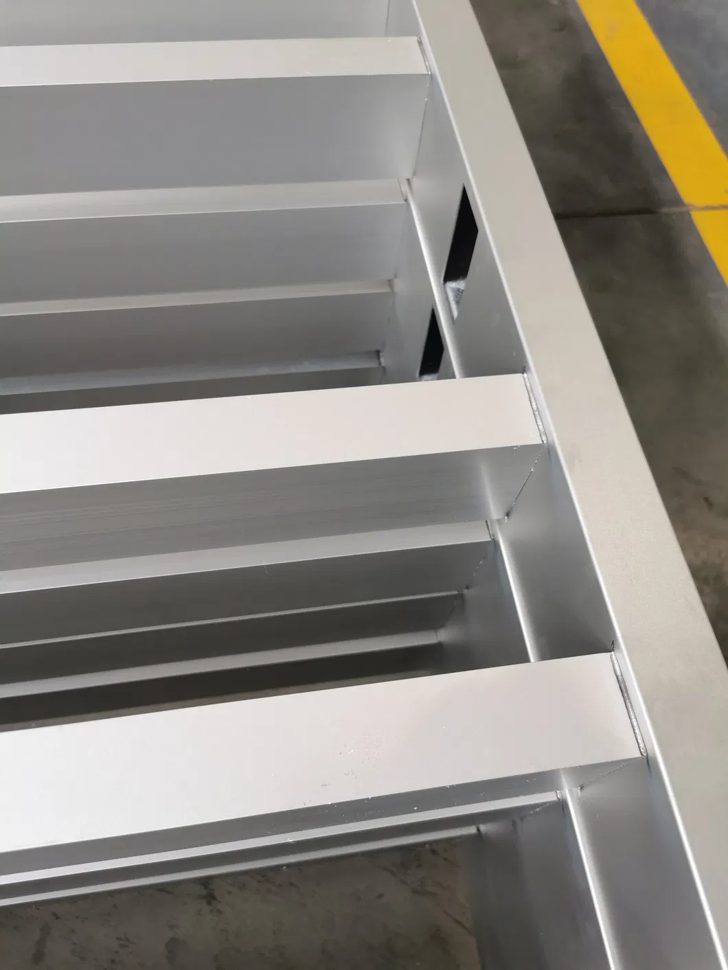 Barandilla De Aluminio De Peoyecto Con Pintura En Polvo Perfiles De Aluminio 6063-T5