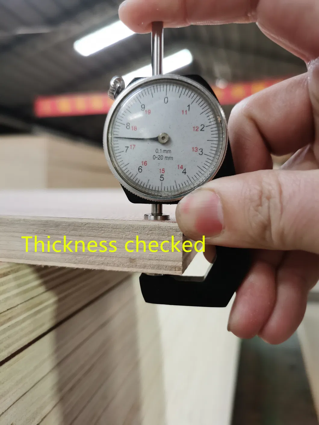 E2 Glue BB/CC Grade Poplar Core Pencil Cedar Plywood 14 Years Exporting Experiences