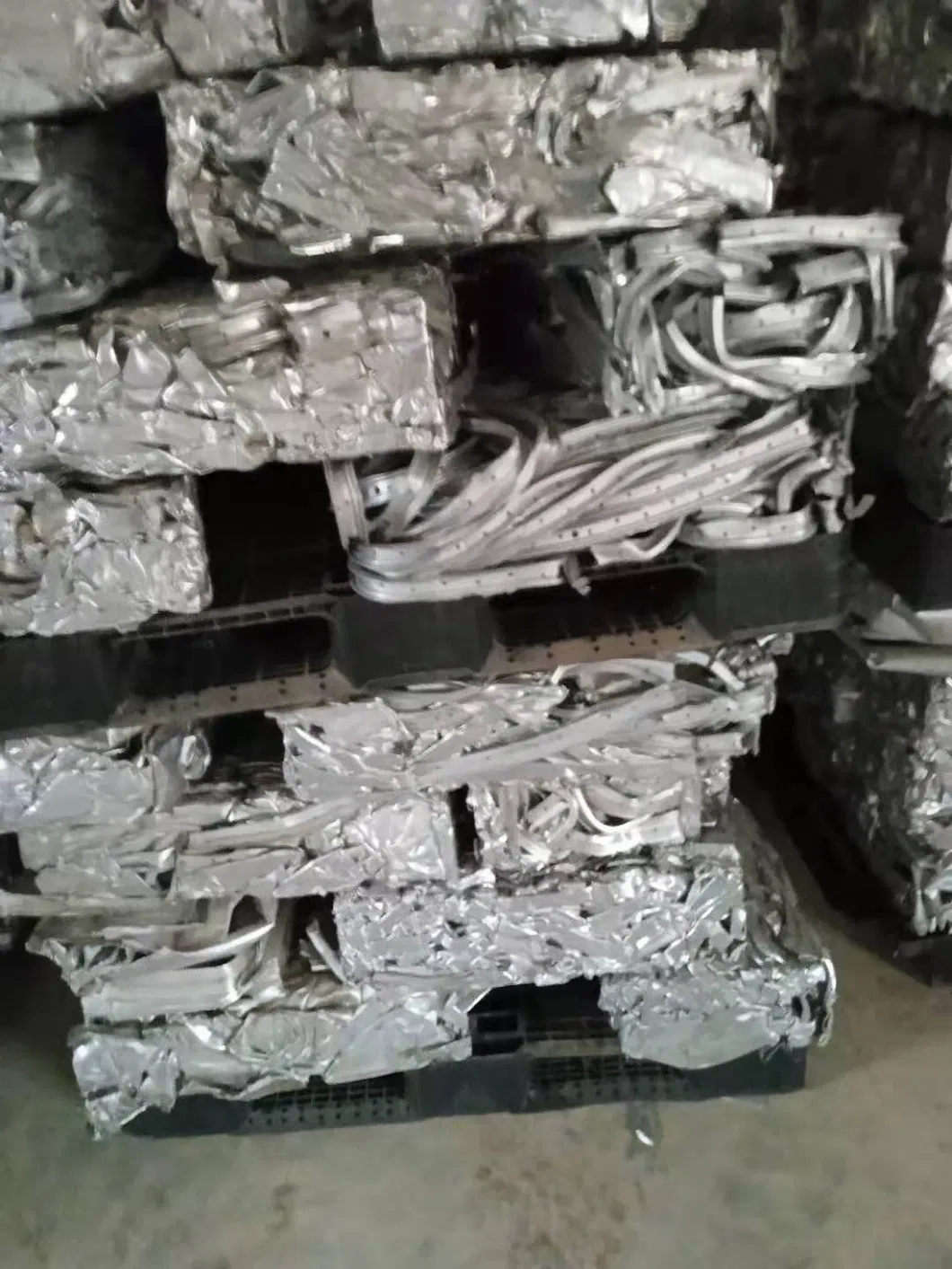 Extruded Aluminum/Aluminium Profile Factory/Manufacturer/5083 Aluminum/Aluminium Alloy Plate /Sheet Casting/Extruded/Rolled Made in China