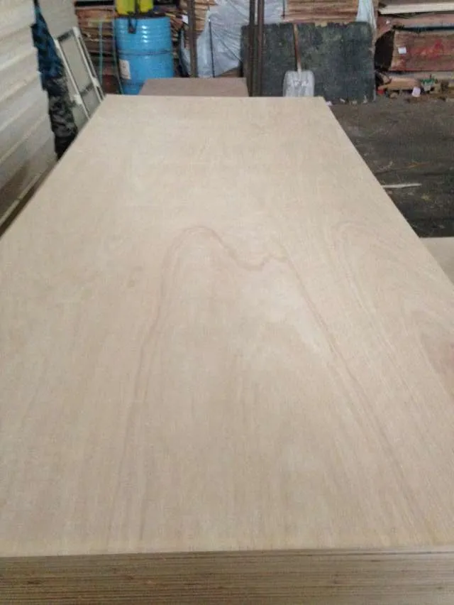 Factory-Okoume Door Skin Size Plywood 3′x7′ Thickness 2.5mm 2.7mm 3.2mm 3.6mm 5mm