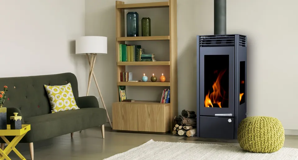 Freestanding Wood Burning Stove Pellet Fireplace Country Warming Hearth Wood Pellet Stove for Small Room Space with Cheap Price