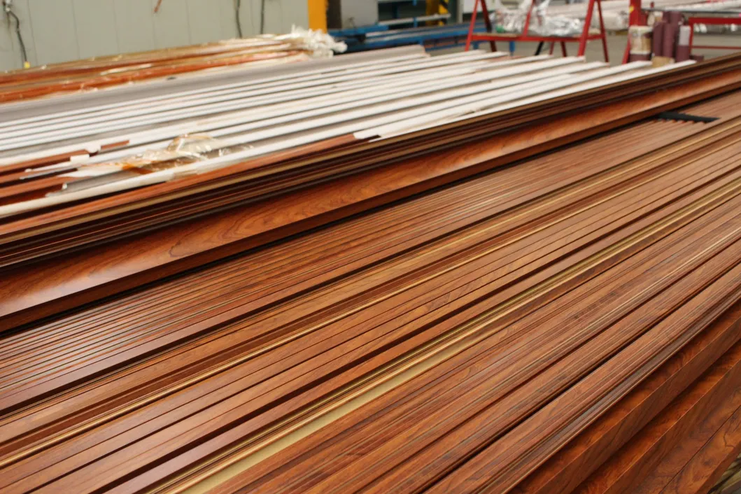 Kemet Aluminium Window with Aluminum Section