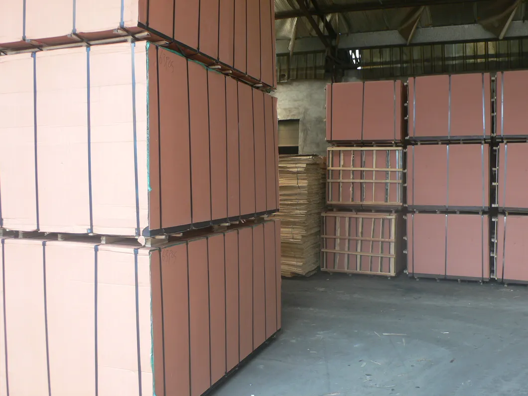 Wholesale 11mm 12mm 15mm 18mm 1220*2440 WBP Melamine Phenolic Poplar Core Shuttering Film Faced Plywood